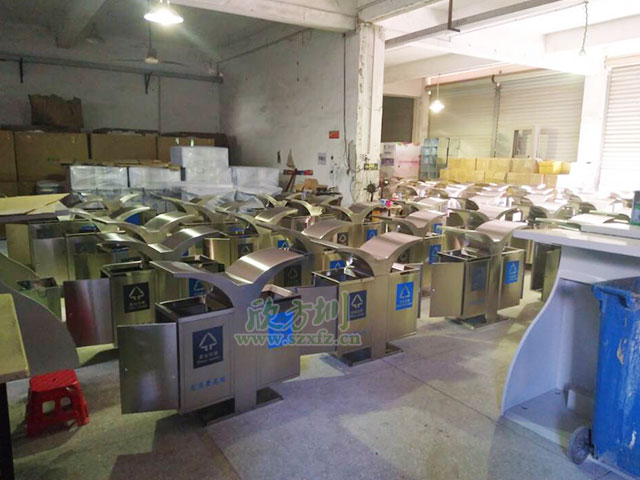 不銹鋼垃圾桶廠家 讓海南小區環境更美好